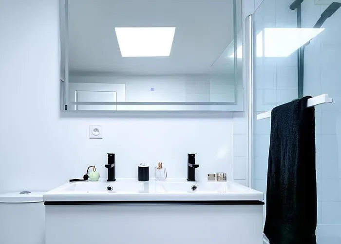 Fontenelle Calme Et Lumineux Rouen, Cathedrale 